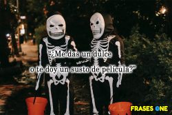 13 frases para pedir caramelos, dulces y chocolates en Halloween.